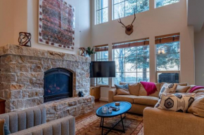 Central Park Townhome 26